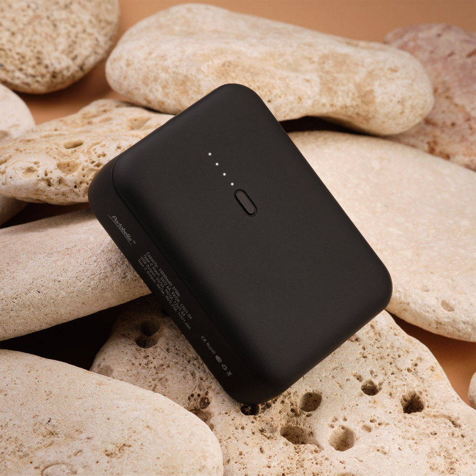 Внешний аккумулятор с функцией быстрой зарядки Формула (Formula) 10000 mAh