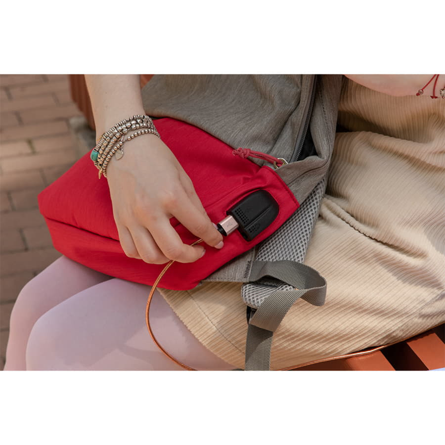 Рюкзак BEAM MINI с USB разъемом и кабелем для powerbank, серый, красный