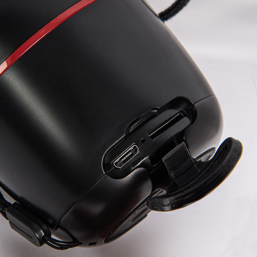 Портативная mini Bluetooth-колонка Sound Burger "Bang" белая, белый