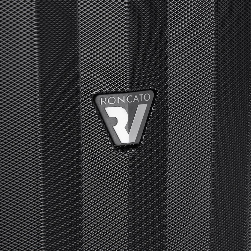 Чемодан Uno Zip Special M